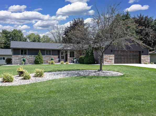 N294 Rogers Ln, Appleton, WI 54915