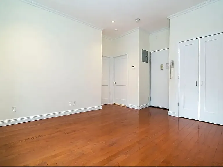 488 7th Ave #6G — Photo 3