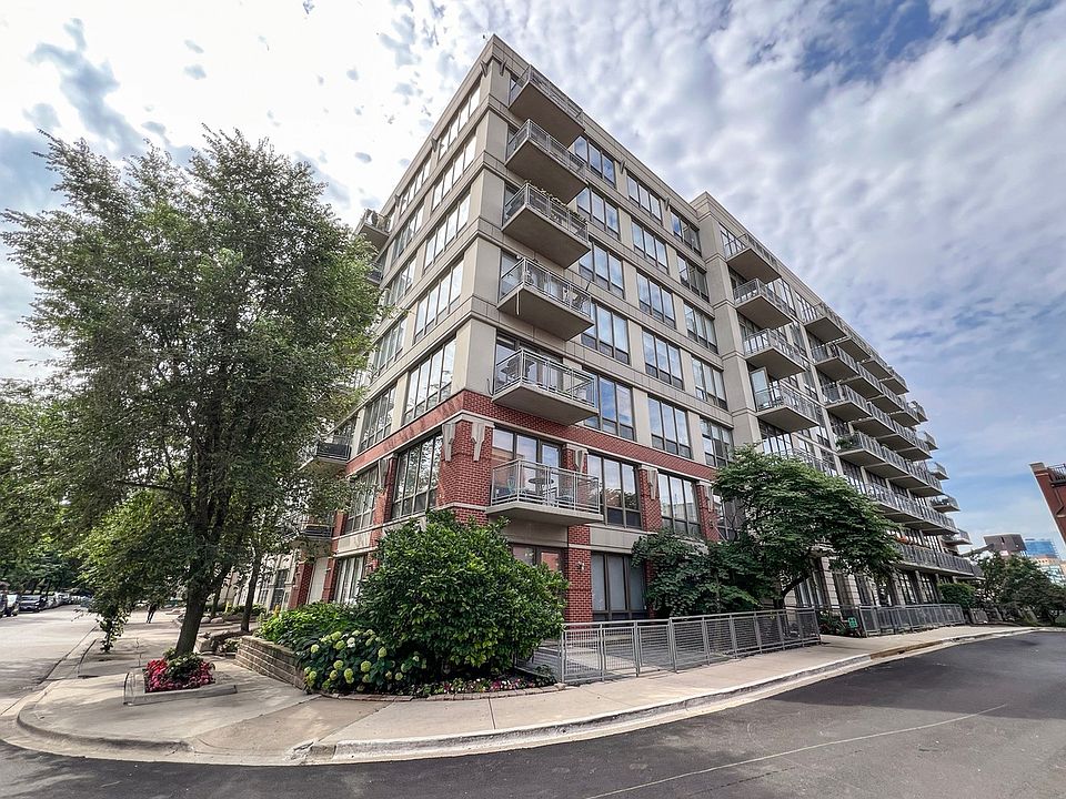 1st image of 1000 N Kingsbury St #Gu27