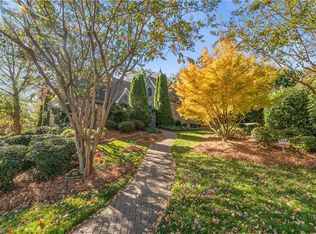 870 Turnberry Forest Ct, Winston Salem, NC 27106