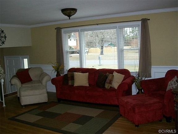 3rd image of 8429 Rainey Dr