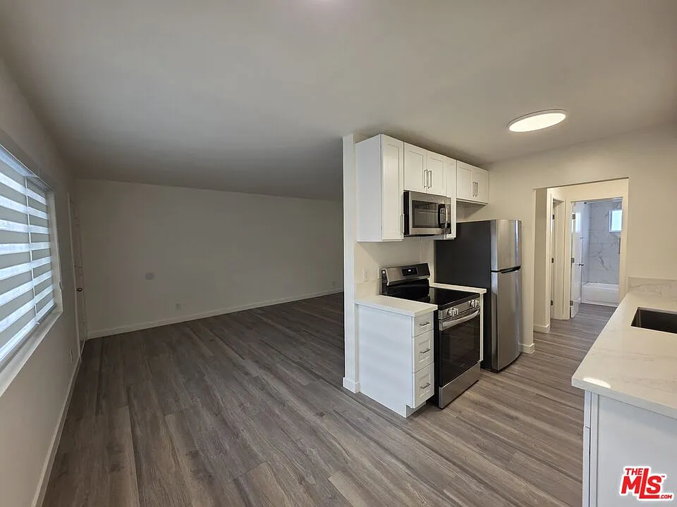 1 bed, 1.0 bath, 630 sqft, $2,500 — Photo 3