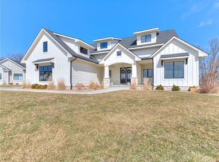 101 Eagle Pointe Ct, Polk City, IA 50226