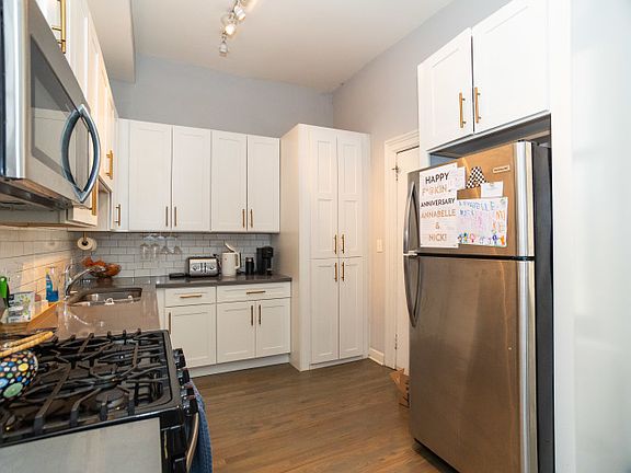 5th image of 801 N Wabash Ave APT 4N