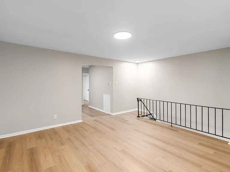 318 Columbia Ave #317 — Photo 29