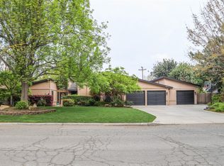 1404 W Alluvial Ave, Fresno, CA 93711