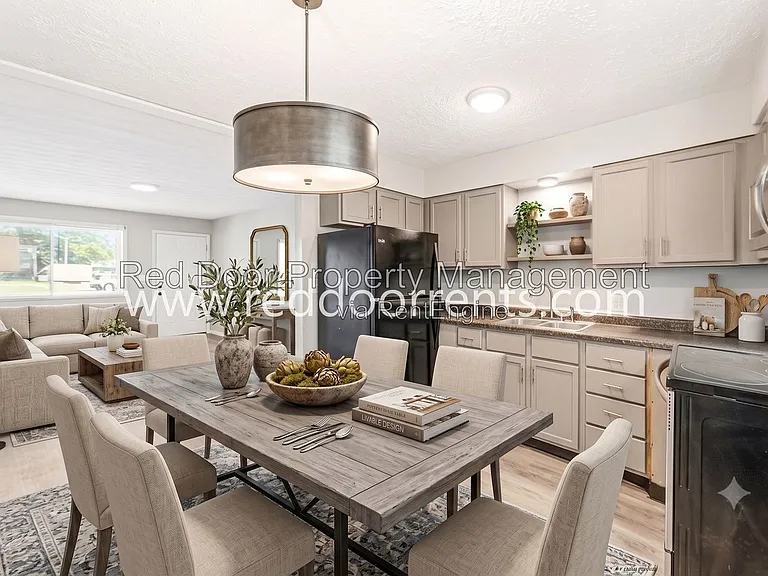 10291 Medallion Dr #150 — Photo 1