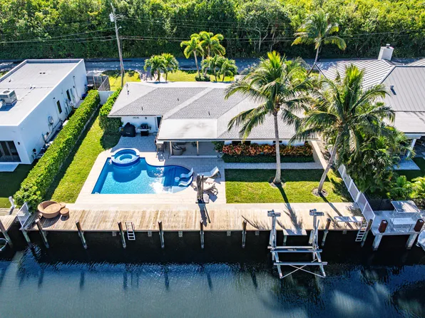 150 Periwinkle Drive, Hypoluxo, FL 33462