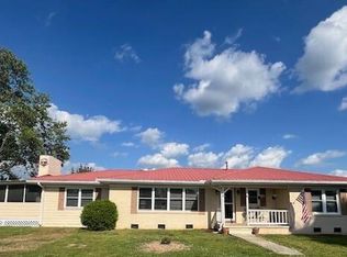 1056 Steens Rd, Steens, MS 39766