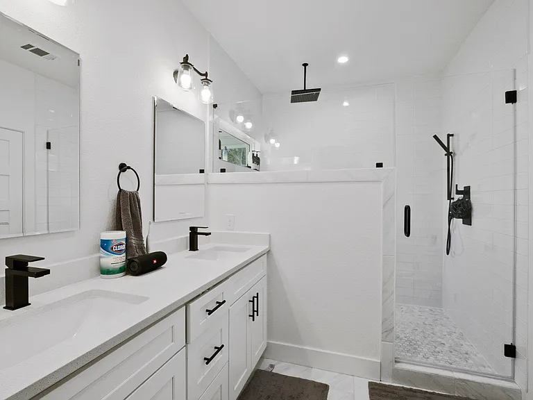 1409 Greenwood Ave #A — Photo 19