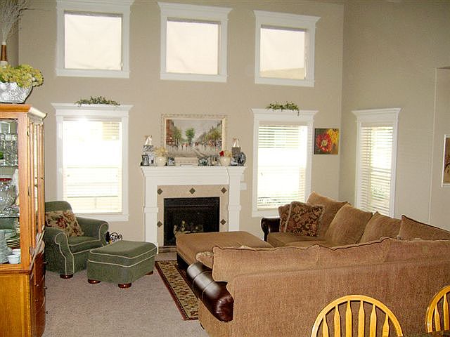 2nd image of 2725 Aldgate