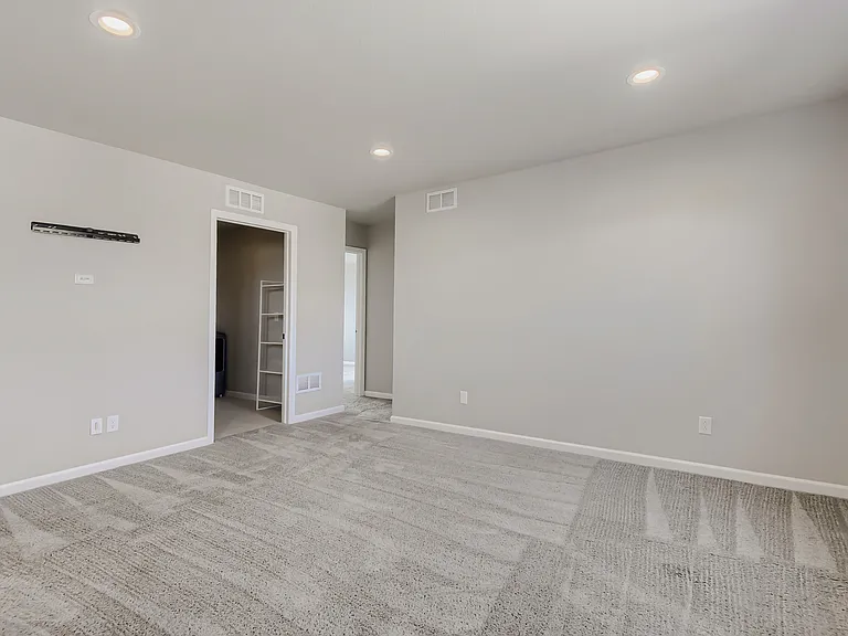 6562 Merrimack Dr — Photo 12