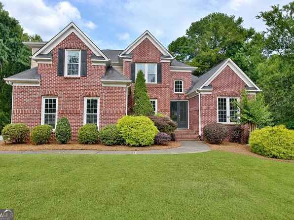 235 Longmead Dr, Fayetteville, GA 30215