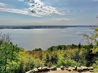 188 Hickory Ln, Eufaula, OK 74432