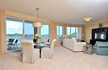 5th image of 516 Tamiami Trl S Unit 405