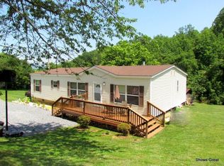 2820 Mountain View Church Rd, Blue Ridge, VA 24064