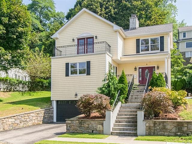 1st image of 8 Windsor Ter