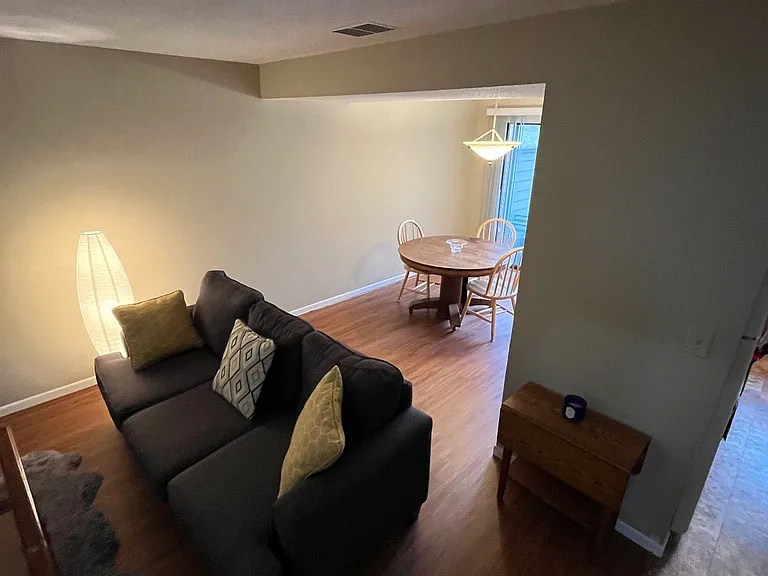 429 W Eagle Lake Dr — Photo 4