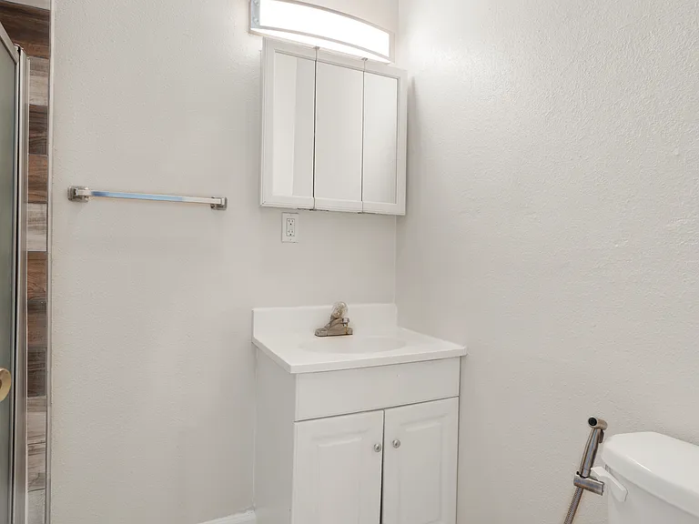 3110 Walton Ave #1 — Photo 3