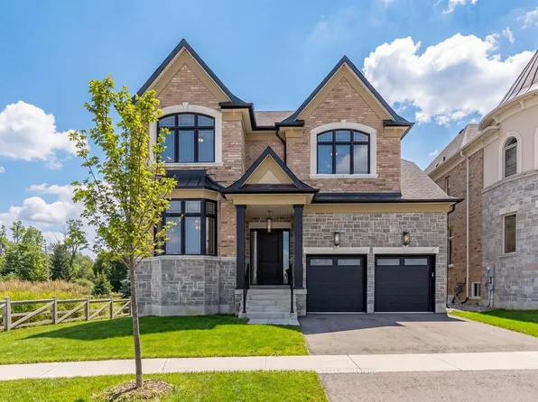 58 Fanning Mills Cir, Vaughan, ON L6A 4Y9