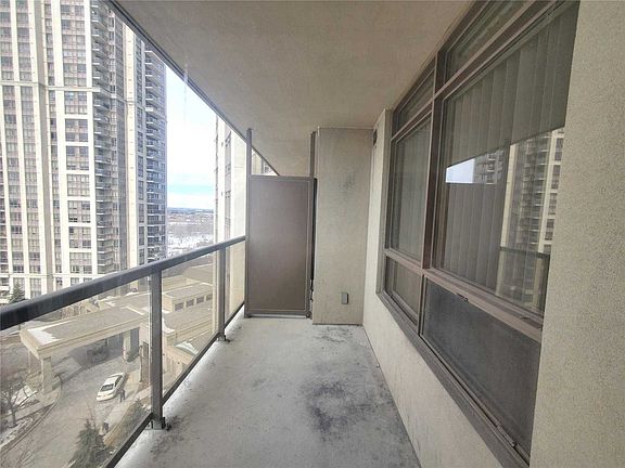 4th image of 700 Humberwood Blvd #921