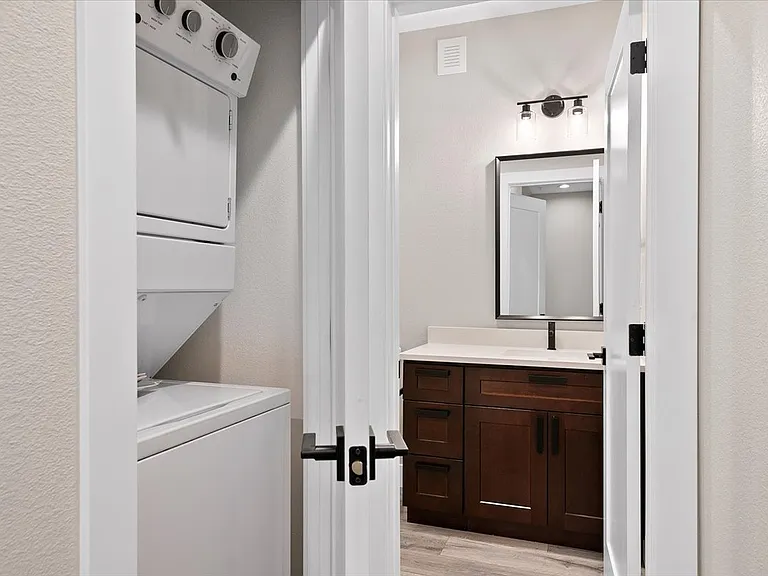 1327 Jersey St #5 — Photo 16