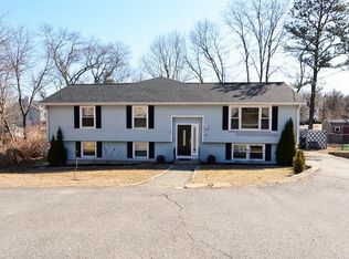 49 Goodale St, Peabody, MA 01960