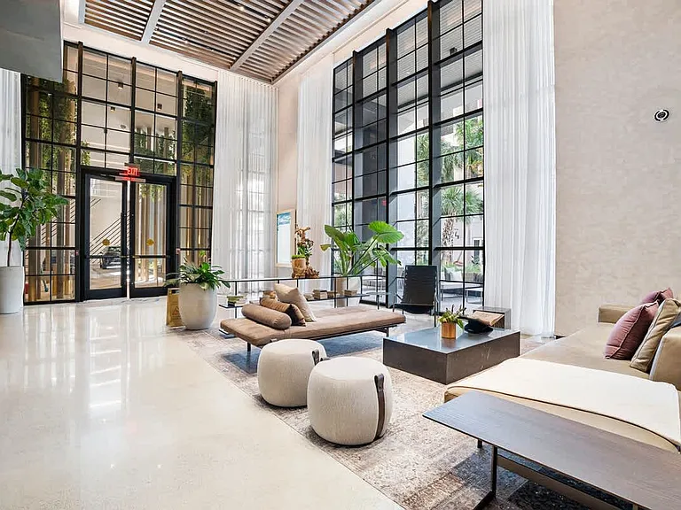 Building's Lounge