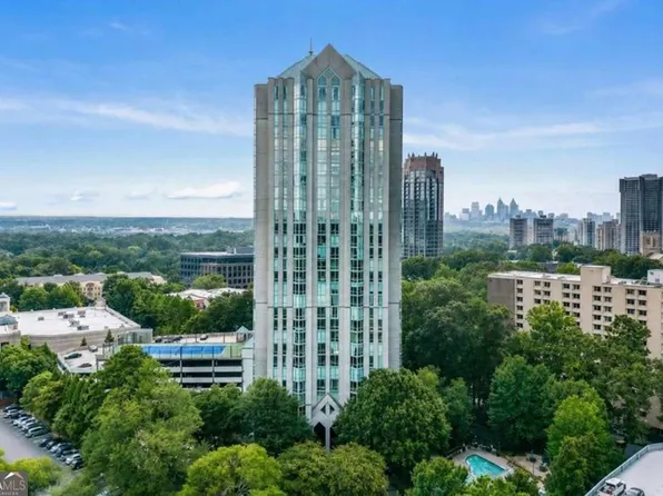2870 Pharr Court South NW #Nw-2506-2506, Atlanta, GA 30305