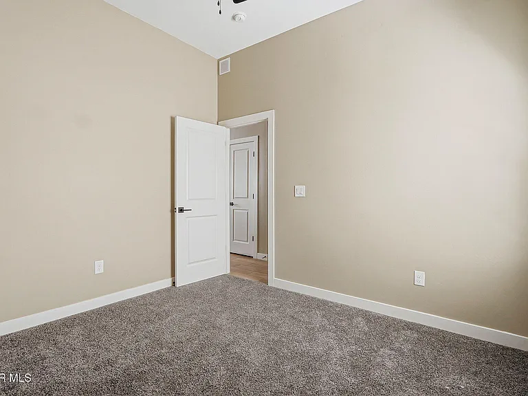 12252 Desert Dove Ave — Photo 18