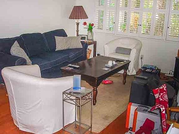 2nd image of 1435 N Fairfax Ave APT 6