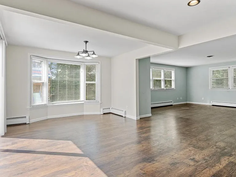 2930 Old Orchard Rd — Photo 7