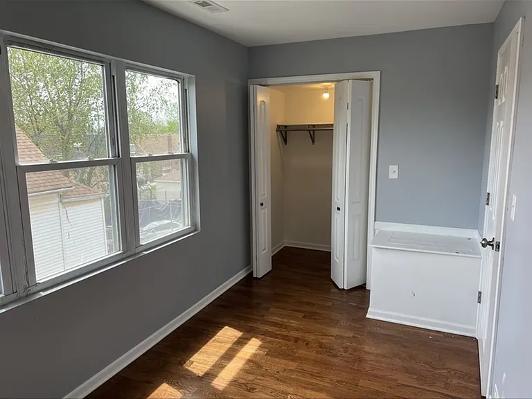 10630 S Avenue M #3 — Photo 7