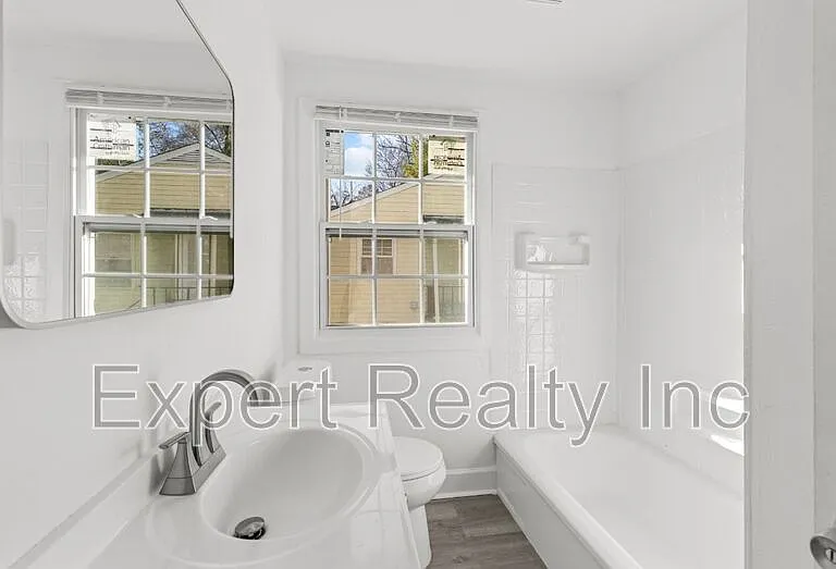 9036 Beverly Dr N — Photo 11