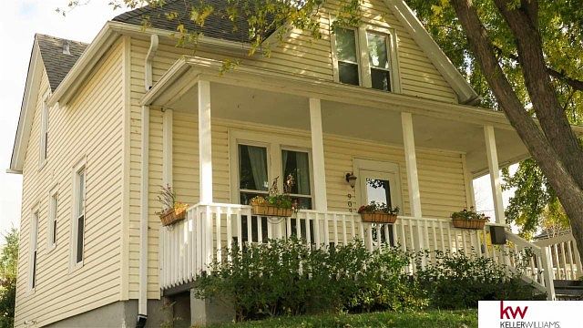 1st image of 903 S 31st St