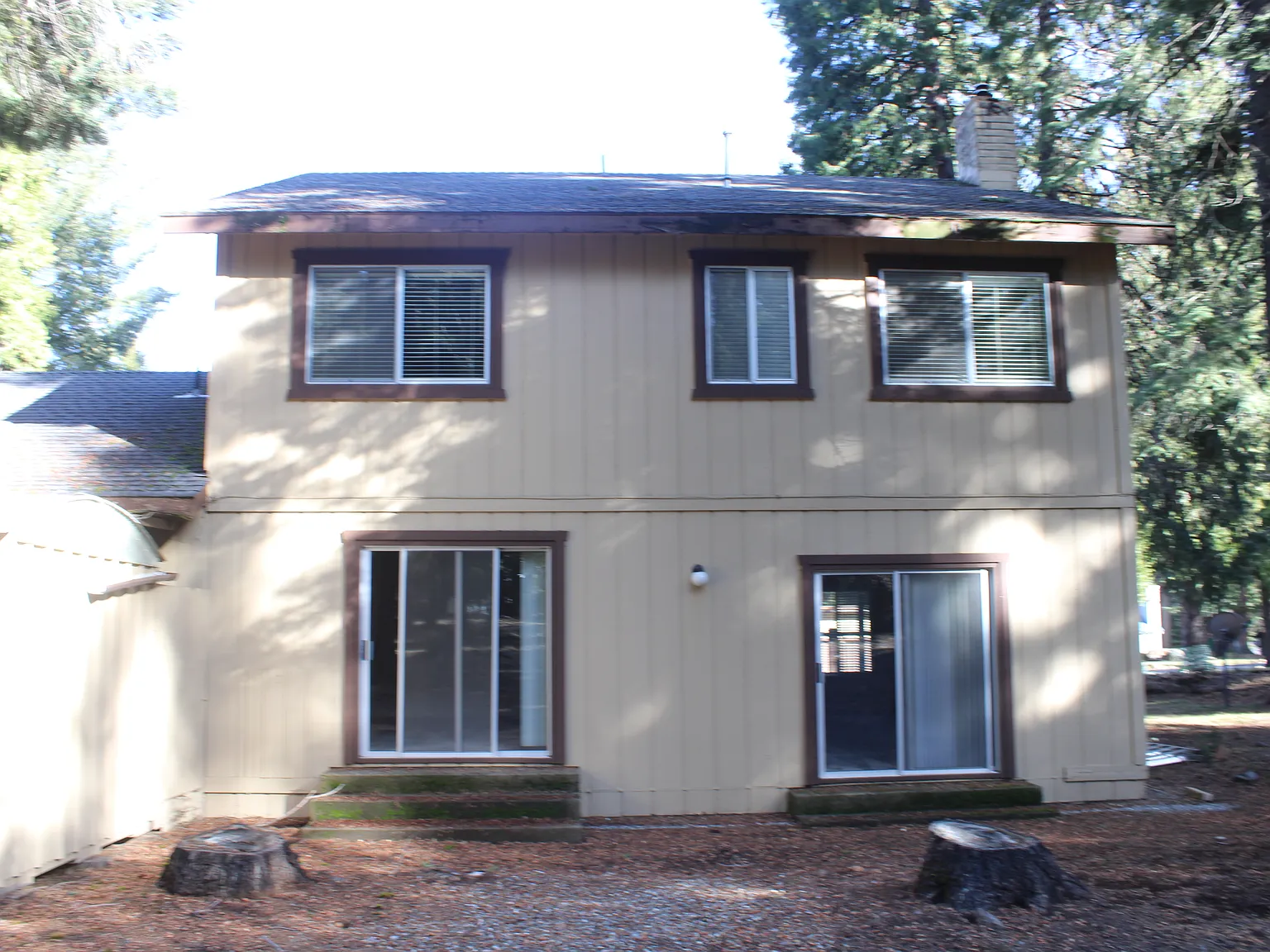 3 bed, 2404 sqft, $2,200 — Photo 3