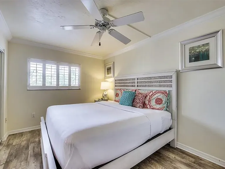 5400 Plantation Rd #3220 — Photo 9
