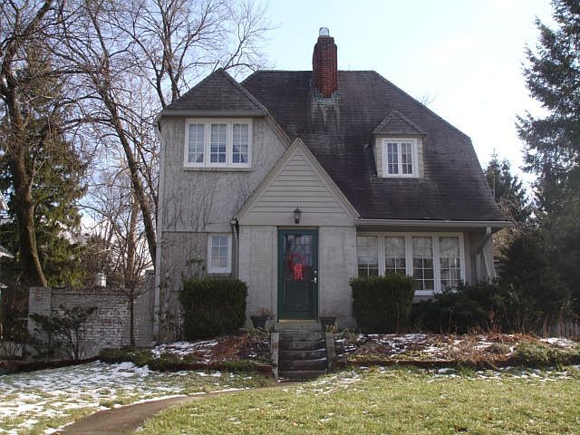 1st image of 66 Canterbury Ct