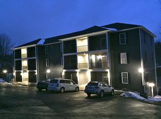 2102 W Canyon Dr, Morgantown, WV 26508