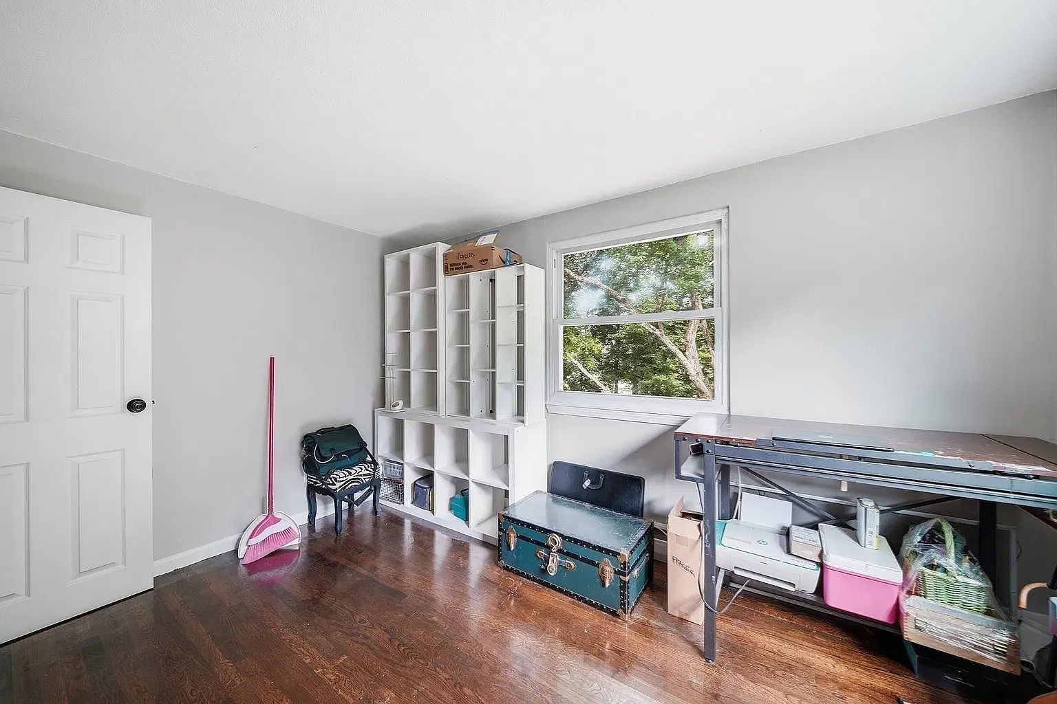 2 bed, 765 sqft, $2,400 — Photo 3