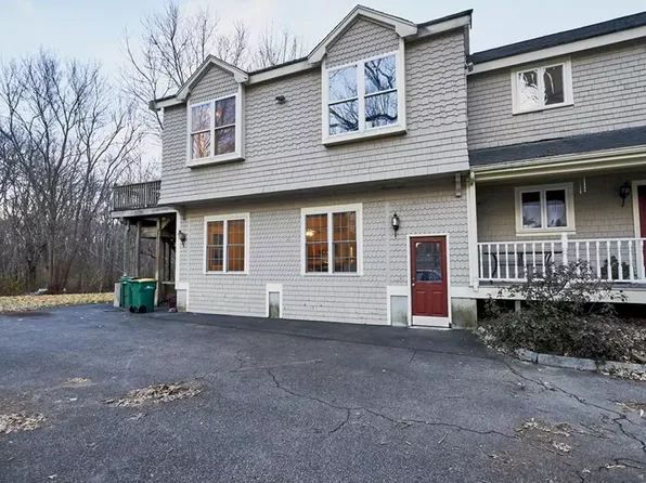 86 Pratt St #3, Mansfield, MA 02048