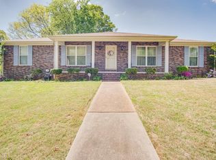 125 E Oak Hill Dr, Florence, AL 35633