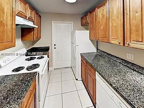 2nd image of 624 SW 16th Ave APT A