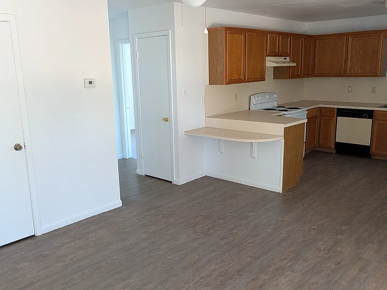 1703 S Washington St #A — Photo 5