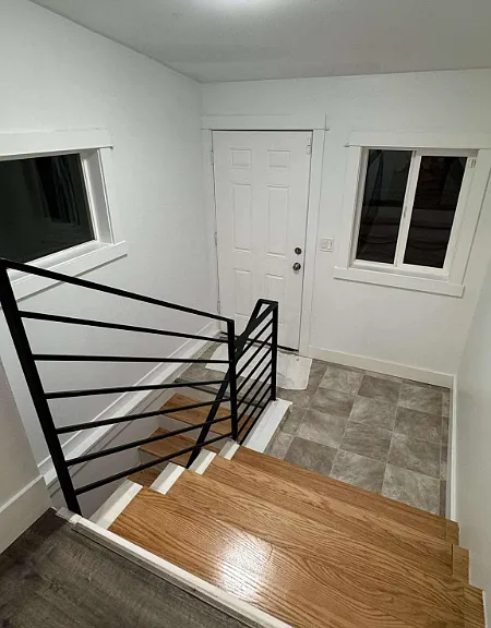 604 Camas Ave NE — Photo 15