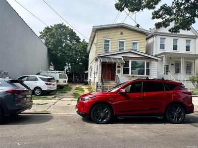 111-23 42nd Avenue, Flushing, NY, 11368