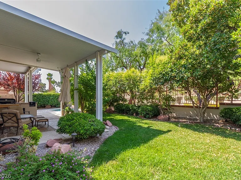 2215 Scarlet Rose Dr — Photo 41