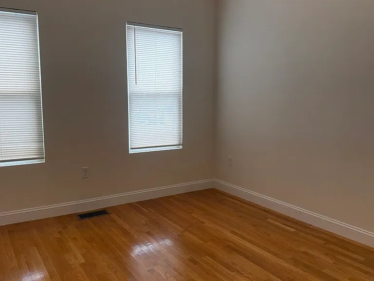 48 Bow St #1 — Photo 7