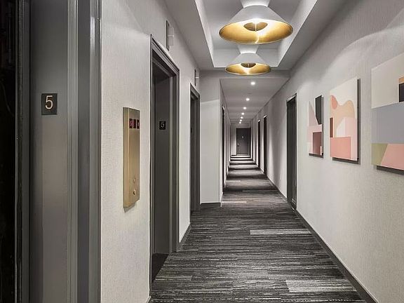 5th image of 85 John St APT 10E