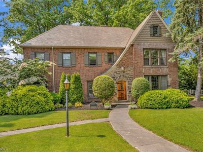 1484 Parkway Dr, Lakewood, OH, 44107